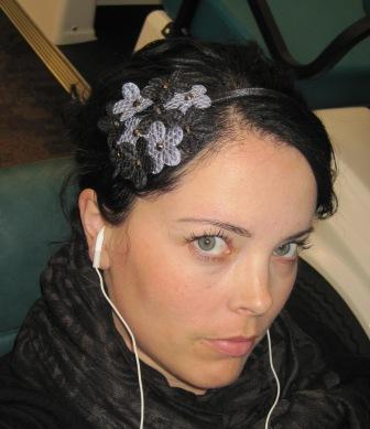 I have a thing for hairbands and fascinators, and this one is so cute!  I used to wear it a lot, and I still have it....I should incorporate it into an outfit sometime.