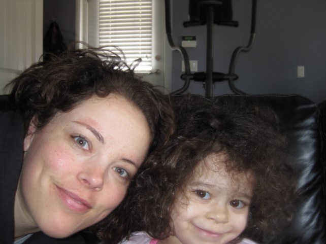 What the heck!  Me and Odie look pretty similar when we wake up: little puff heads!  I think she pulls it off better than me, yikes!