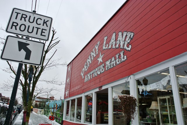 Next up: the Penny Lane antique mall.  Love it!