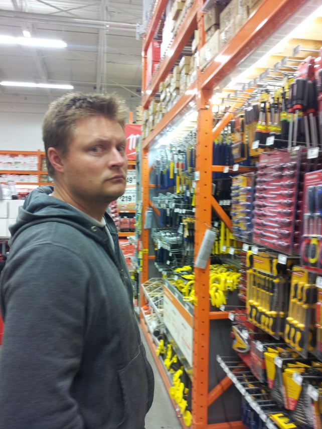 I proceed to take many pictures of him, he proceeds to get annoyed.