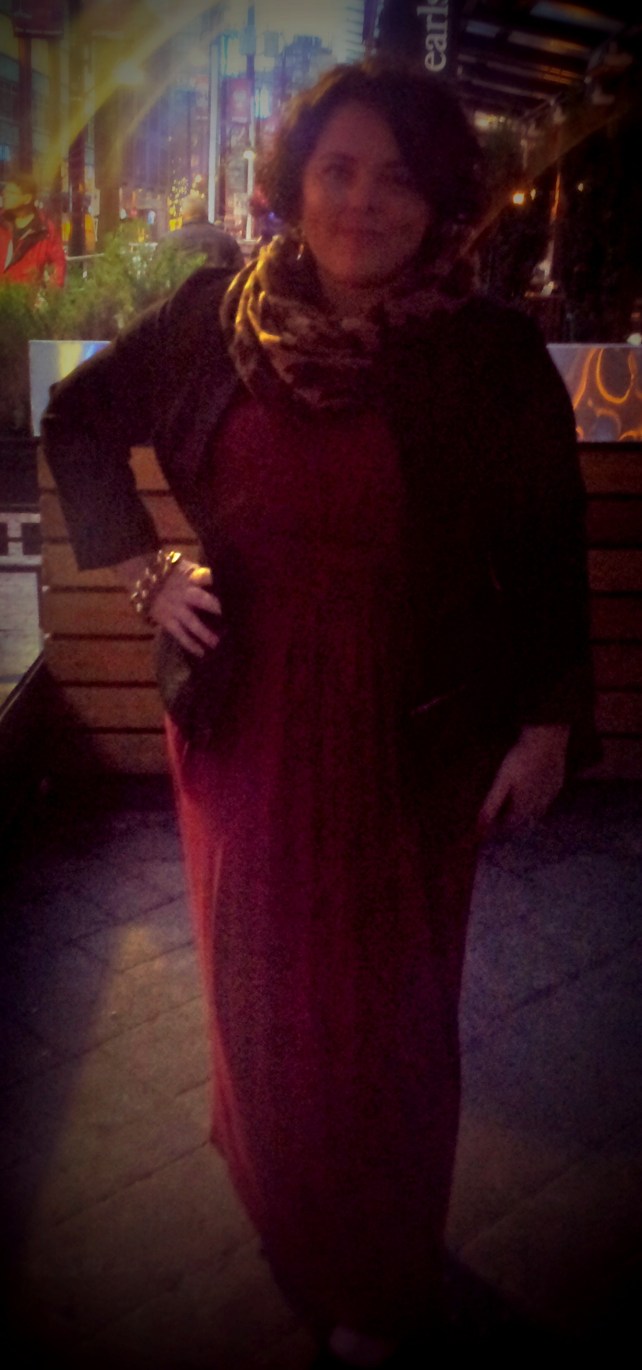 I kept doing the same pose (see?  tired.) and the pics are pretty bad quality since we were in a hurry (apologies), but you get the idea.