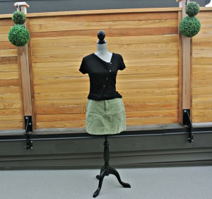 sc green skirt and top